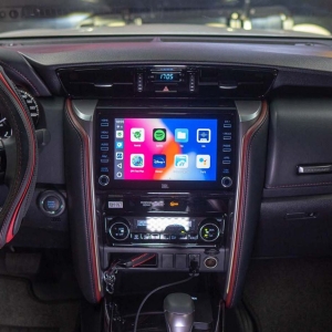 Android box cho Toyota Fortuner