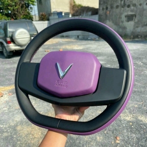 Bọc da vô lăng ô tô