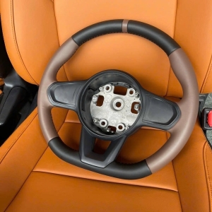 Bọc da vô lăng ô tô