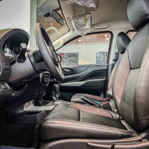 Bọc Ghế Da Cho Nissan Navara
