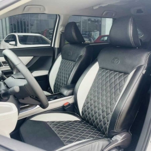 Bọc ghế da cho Toyota Avanza