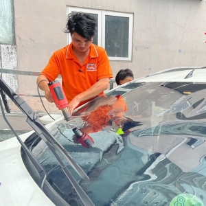 Dán Phim Cách Nhiệt Cho Ford Ecosport