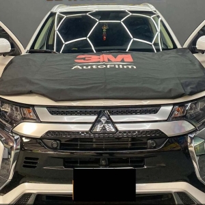 Dán Phim Cách Nhiệt Cho Mitsubishi Outlander
