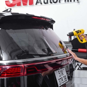 Dán phim cách nhiệt ô tô tại quận 12