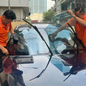 Dán phim cách nhiệt ô tô tại Thủ Dầu Một