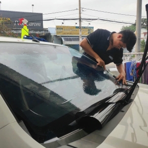 Dán Phim Cách Nhiệt Tại Bình Lợi