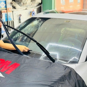 Dán Phim Cách Nhiệt Tại Bình Lợi Trung (Bình Thạnh Cũ)