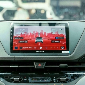 Lắp màn hình ô tô ở Hóc Môn