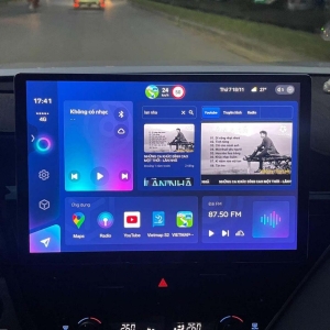 Màn hình android cho Toyota Camry