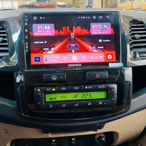 Màn hình android cho Toyota Fortuner
