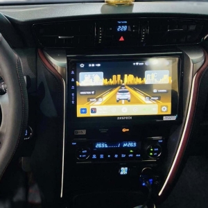 Màn hình android cho Toyota Fortuner