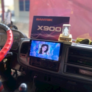 Màn hình android cho xe tải